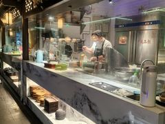 -佬麻雀·剁椒鱼头(京基KK One店)