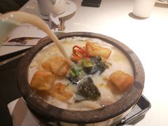 上海咸豆浆煨鱼片-避风塘·老港味餐厅(虹口龙之梦店)