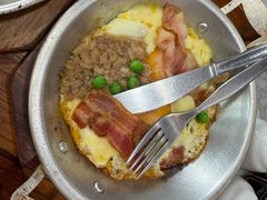 -邢泰记