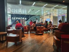 -星巴克臻选(周浦万达店)