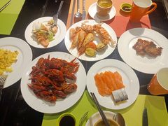 -惠州皇冠假日酒店·西餐厅·自助餐厅