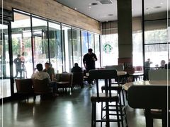 大堂-星巴克(东莞莞城万科中心店)