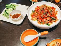 -川流不息·地道川菜·小龙虾(松东路店)