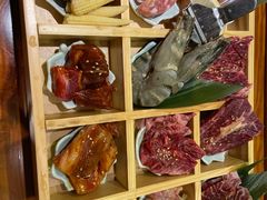 -肉魁屋·烧肉·烧鸟·酒场(高新店)