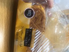 奶香可颂面包-85度C(厦门中华城新店)