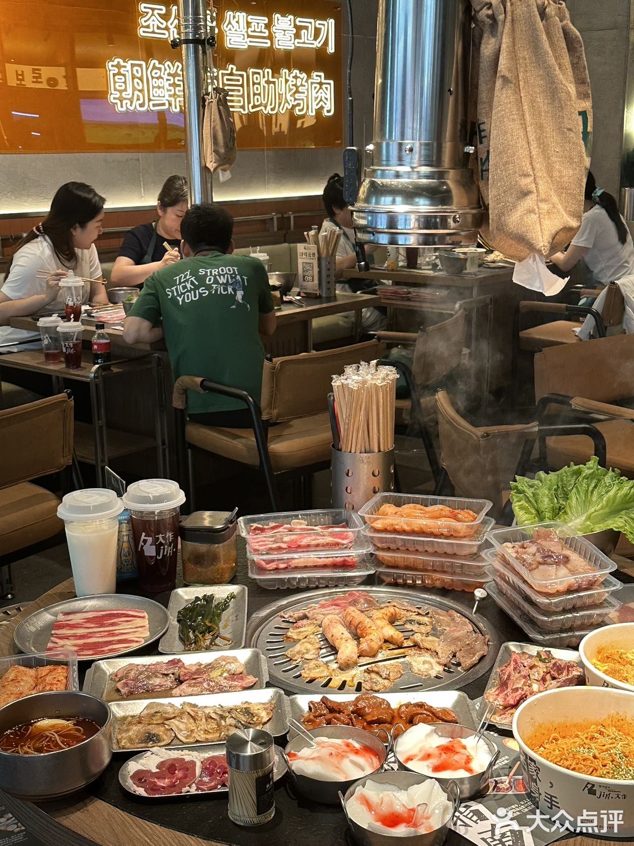 救命!居然在烤肉店吃到了封神的diy泡面
