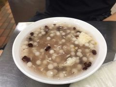 -芳婆糕团店(王府大街店)