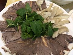 -桥香园云南过桥米线(金马碧鸡店)