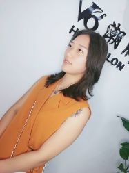 -V8潮牌·接发烫染连锁