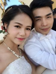 -现代经典婚纱摄影