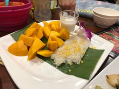 -Dang restaurant (patong phuket)