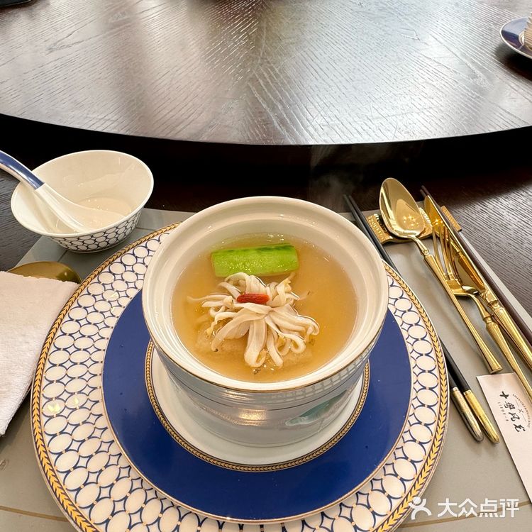 广州的……今年年夜饭餐厅就是这里了！！！