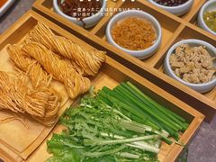 煎饼卷六样-闫府私房菜·老字号(恒隆店)