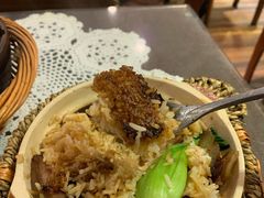 嫩鸡煲仔饭-熠盛粤味·顺德桑拿鸡(永康路店)