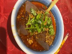 -冯烫烫跷脚牛肉·川菜小馆(武胜西街店)