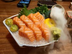 三文鱼薄切-隐月· 㐂和食屋(芝罘万达公馆店)