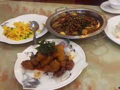-巨鼎酒店(擂鼓石店)
