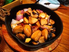 -雀舞云南菜(天津天河城购物中心店)
