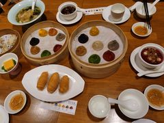 -乐忻皇朝(上海中心大厦店)