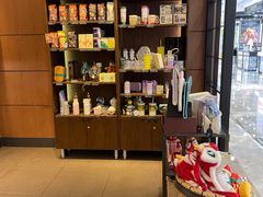 零售区-星巴克(杭州西湖银泰1F店)
