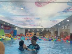 -龙格亲子游泳·水育早教运动中心(龙湾天街店)