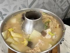 -Whampoa Keng Fish Head Steamboat @ Balestier