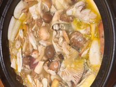 -一朵菌·野生菌探索家火锅(南亚店)