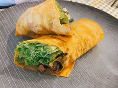 煎牛里脊卷饼-Moka Bros 摩卡站(西单大悦城店)