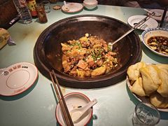 -鱼窝棚柴火铁锅炖(富山屯店)