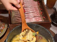 -芸山季·云南野生菌火锅(人民广场来福士店)