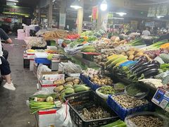 -岳砦海鲜农贸市场