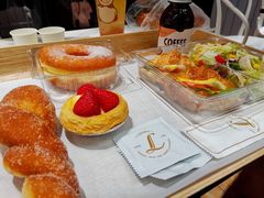 -罗森尼娜(德思勤店)