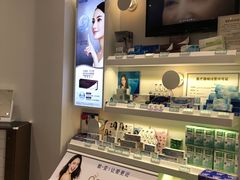 -茂昌眼镜(南京西路店)
