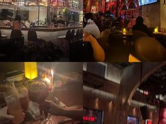 -FOUR PLAY BAR