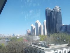 -凤凰中心