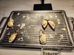 芝士烤青口-亚洲国际大酒店·云顶阁旋转自助餐厅