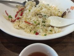 -裕记烧腊连锁餐饮(国商分店)