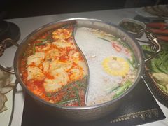 -椰子湾·海南火锅·糟粕醋·椰子鸡(正大广场店)