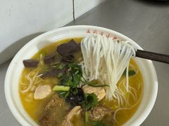 -文山荷鲜居(翠湖店)