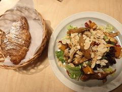 -麦田工坊(月湖店)