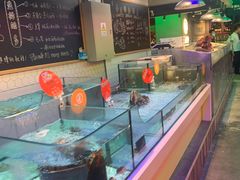 水产区-日进一片海.生腌海鲜火锅.宵夜烧烤(三里屯总店)