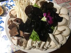 -东道煮牛肉火锅(东盛大街店)