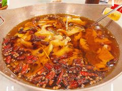 -鑫巴蜀小镇 · 水煮鱼专研店(玉桥店)