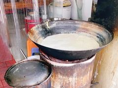 -云南大锅豆浆店