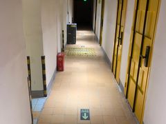 -美立方自助仓(新华医院店)