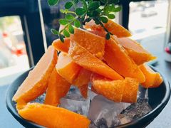 -曼听小寨海鲜烧烤·大连辣炒大王(盖州街店)