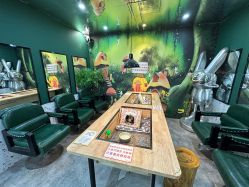 点击看大图 -神奇动物撸宠馆·羊驼·小浣熊·异宠(豫园店)