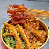 来建设路必吃小吃 | 路人经过都得问我一嘴