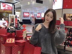 -百盛(万象城店)