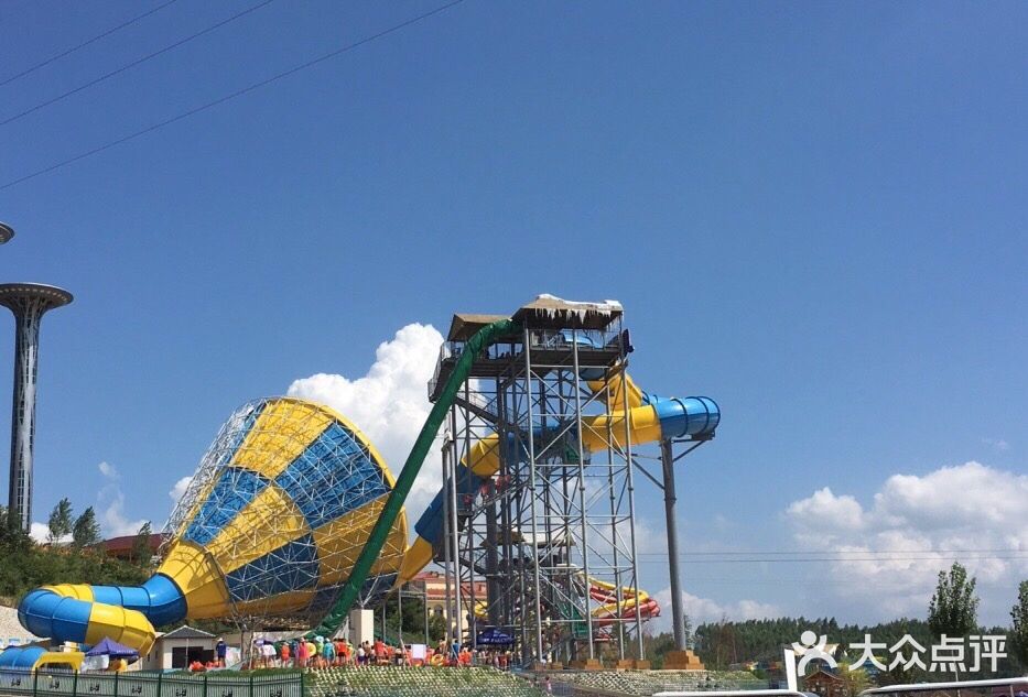 亚布力水上乐园图片